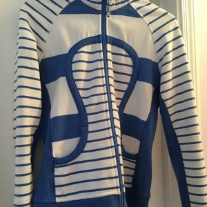 Lululemon Scuba Hoodie size 8